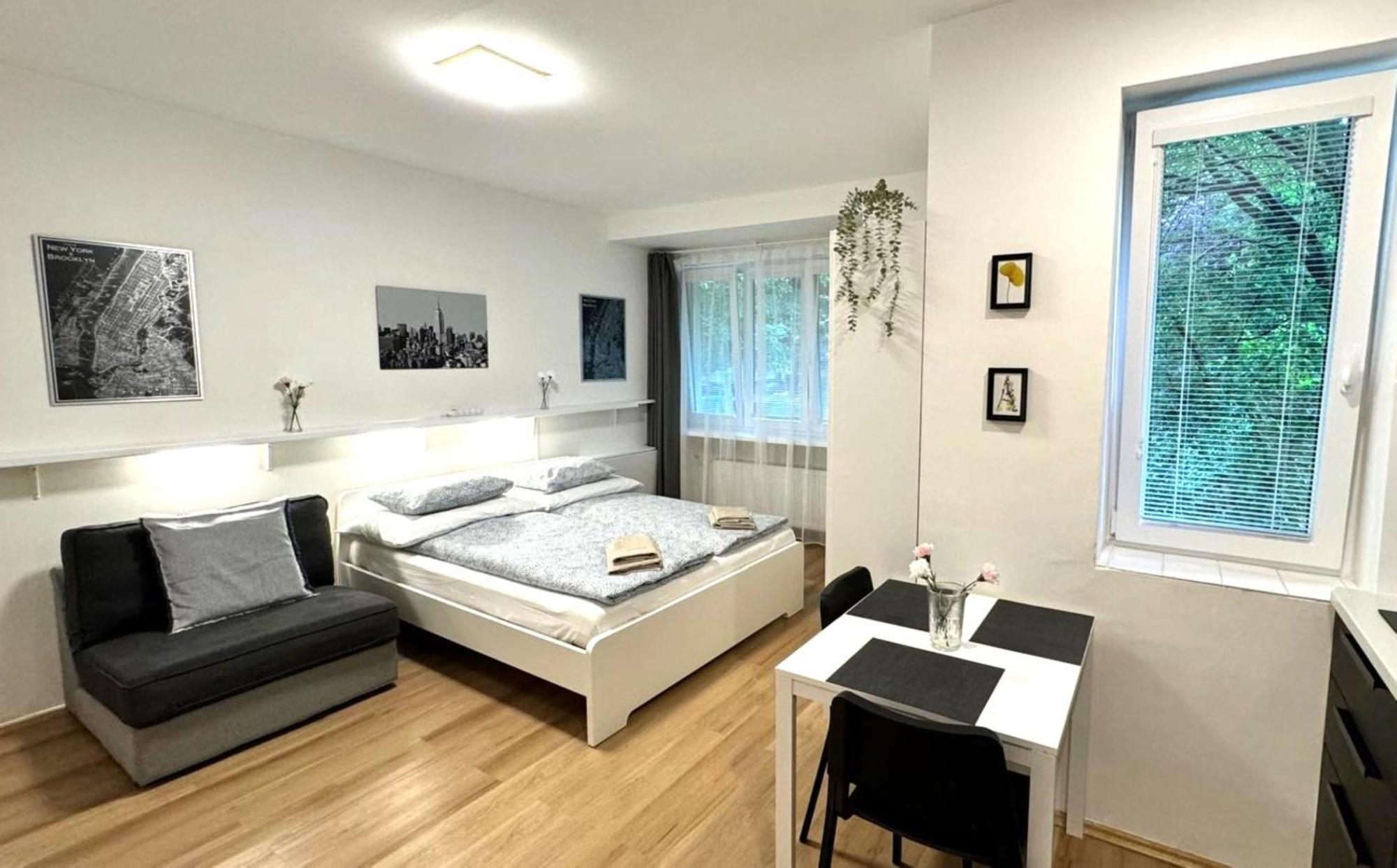 Hillside Studios Prague Extérieur photo